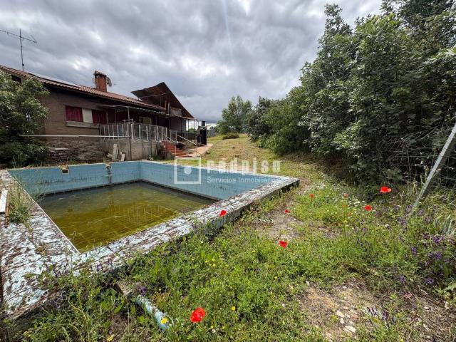 Chalet en venta en La Castellana y El Pilar, Cadalso De Los Vidrios