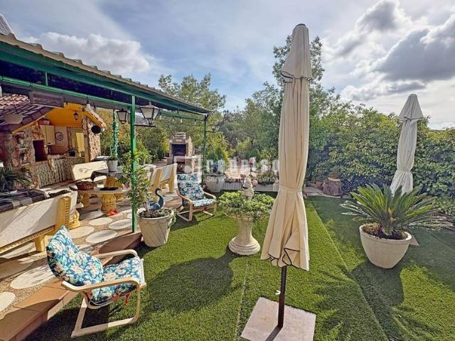 Chalet en venta en La Castellana y El Pilar, Cadalso De Los Vidrios