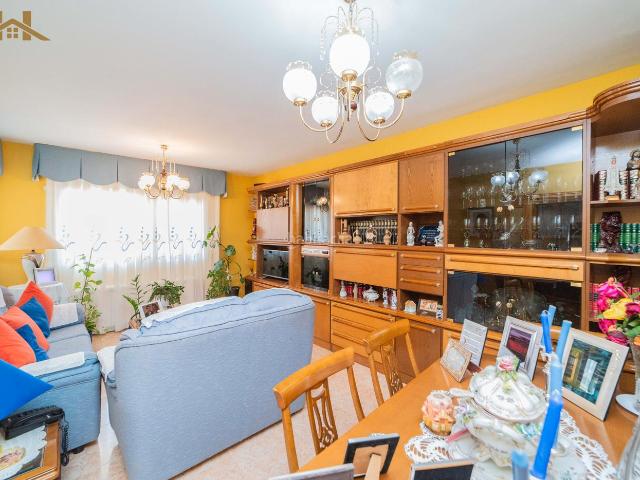 Villa en venta en Toledo
