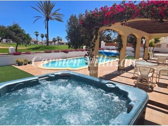 Chalet en venta en Antigua, Canarias