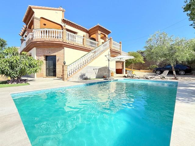 Chalet en venta en Caleta de Vélez, La Axarquía