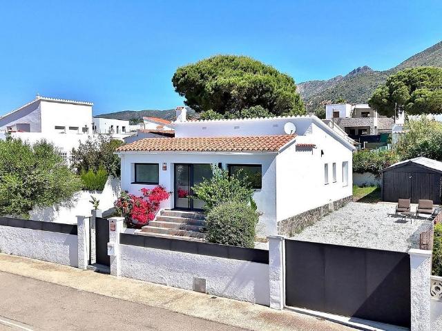Chalet en venta en el Mas Boscà, Alt Empordà