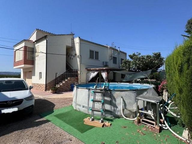 Villa en venta en Benissanet