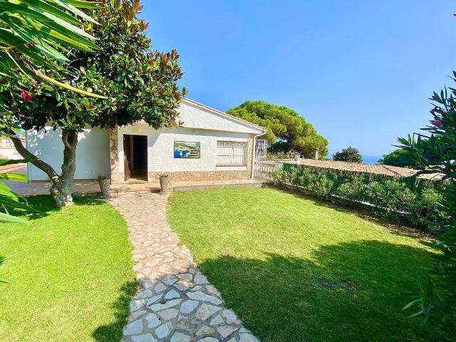 Chalet en venta en Font Bandina, la Selva