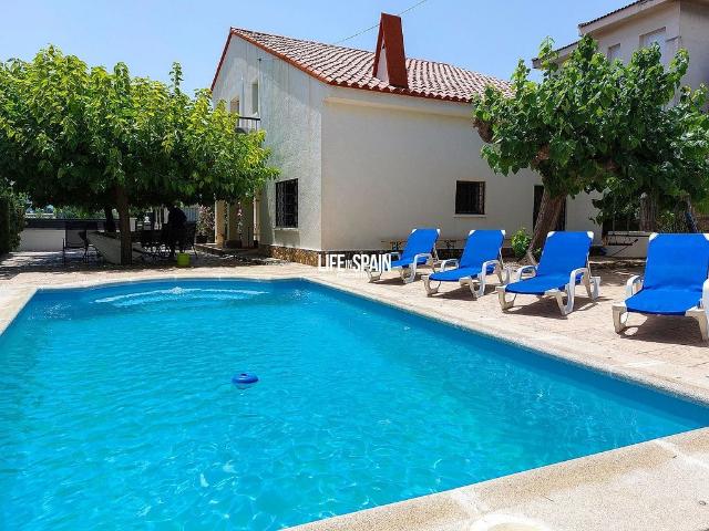 Chalet en venta en Baix Ebre, Catalunya