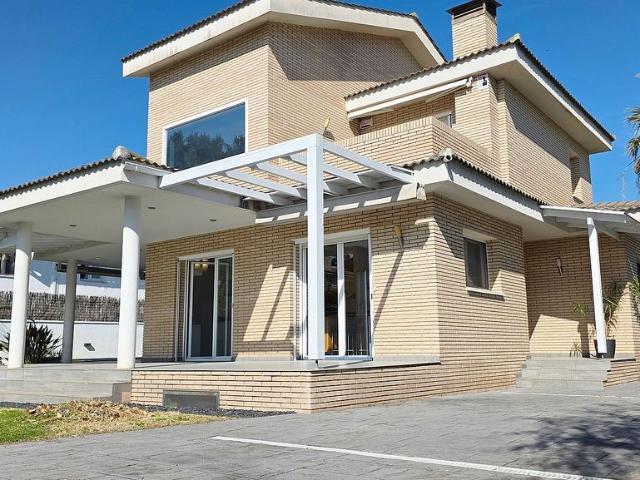 Chalet en venta en la Móra, Tarragonès