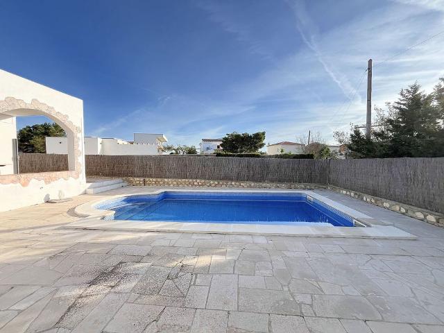 Chalet en venta en Calafat, Baix Ebre