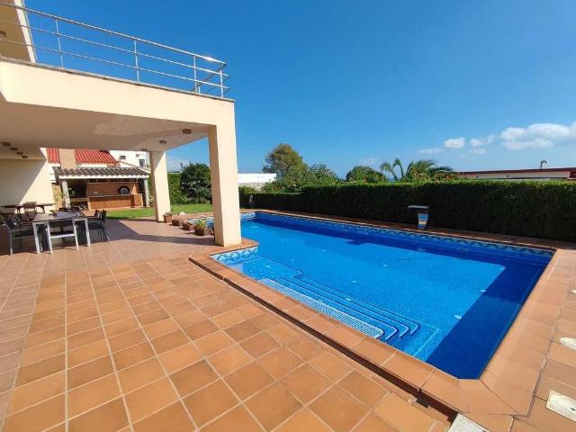 Chalet en venta en la Martinenca, Montsià
