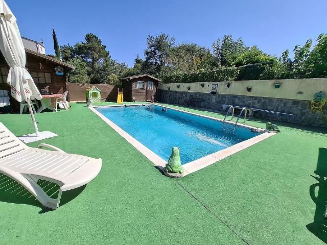 Villa en venta en Vidreres