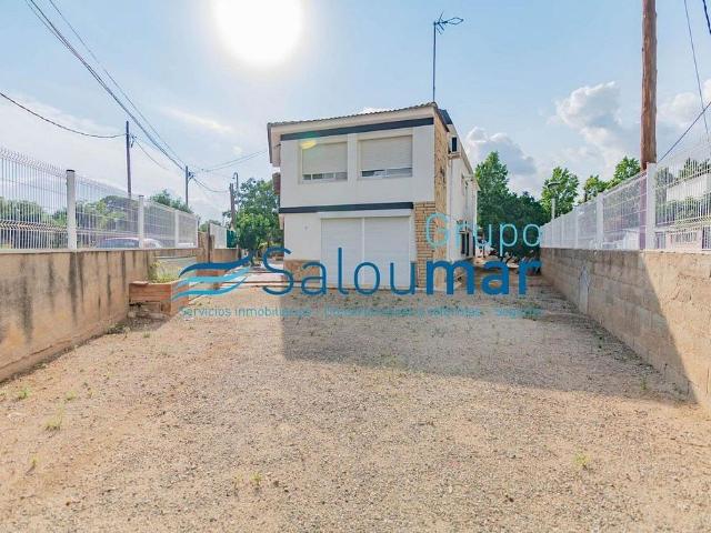 Chalet en venta en Salou