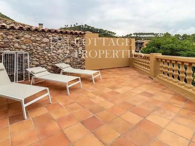 Chalet en venta en Boadella i les Escaules, Girona