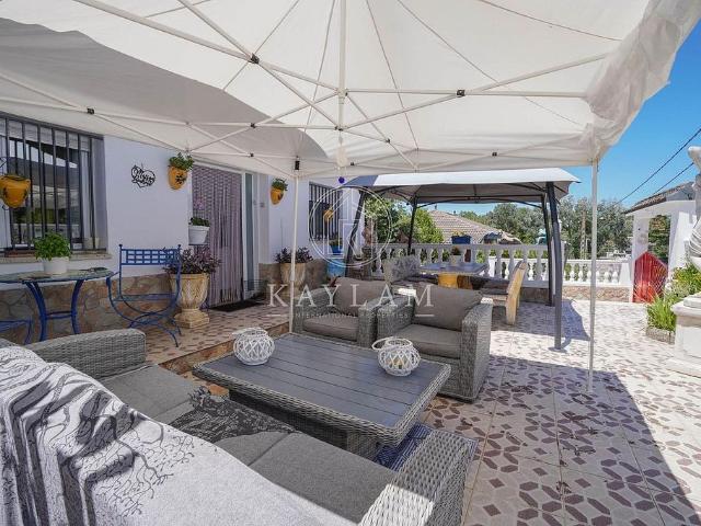 Chalet en venta en Montbarbat, la Selva