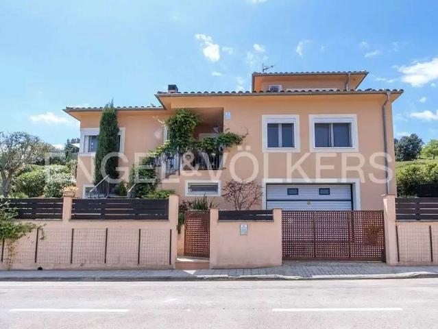 Chalet en venta en Pla de l'Estany, Catalunya