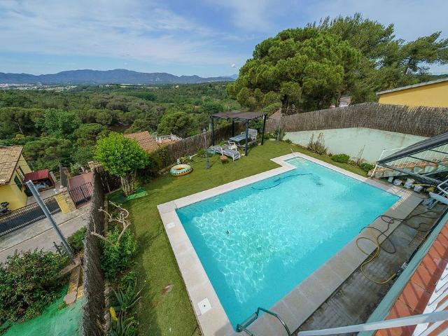 Chalet en venta en Mas de Mora, Maresme