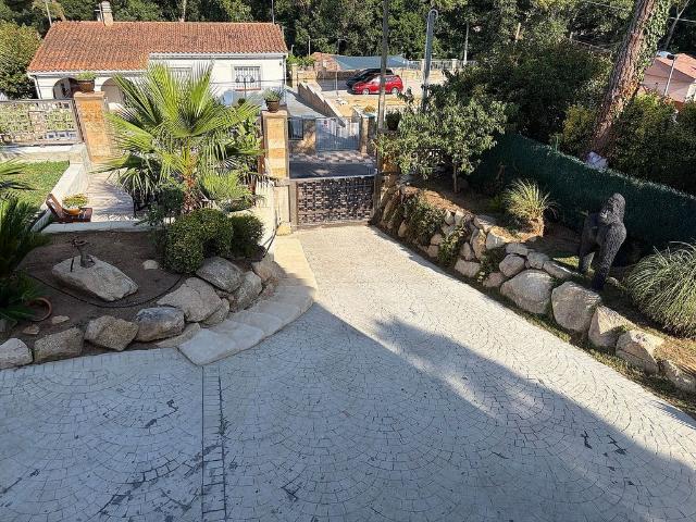 Chalet en venta en Terrafortuna, la Selva