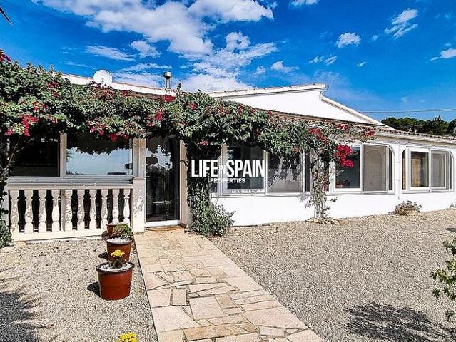 Chalet en venta en Baix Ebre, Catalunya