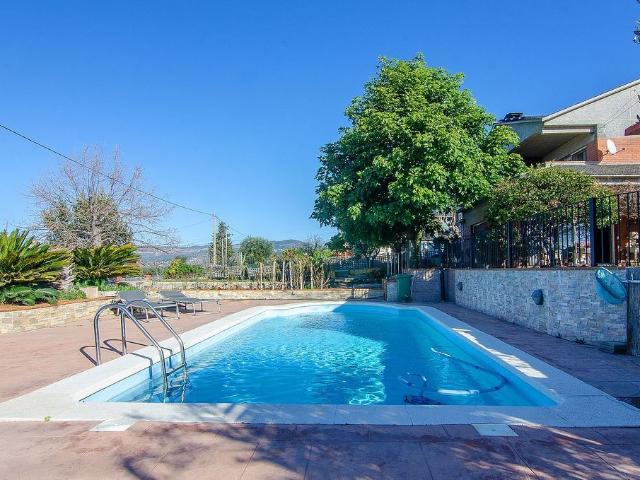 Chalet en venta en Sant Cristòfol, Santa Eulàlia De Ronçana