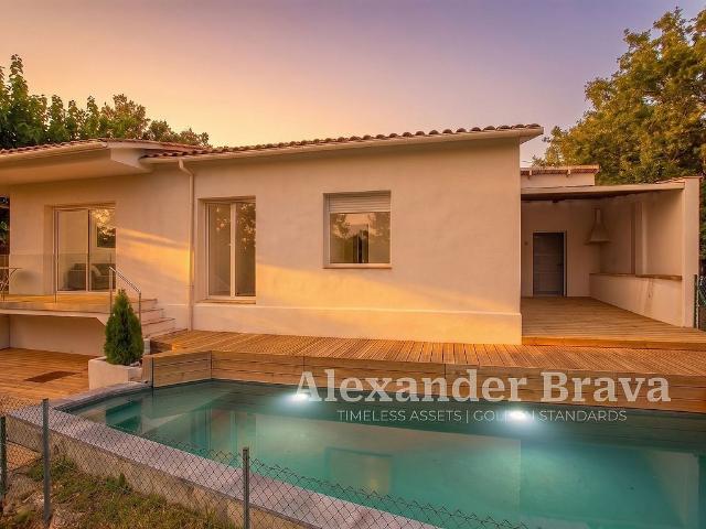 Chalet en venta en Pla de l'Estany, Catalunya