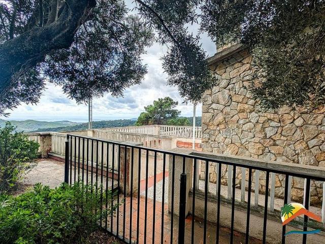 Chalet en venta en Montlloret, la Selva