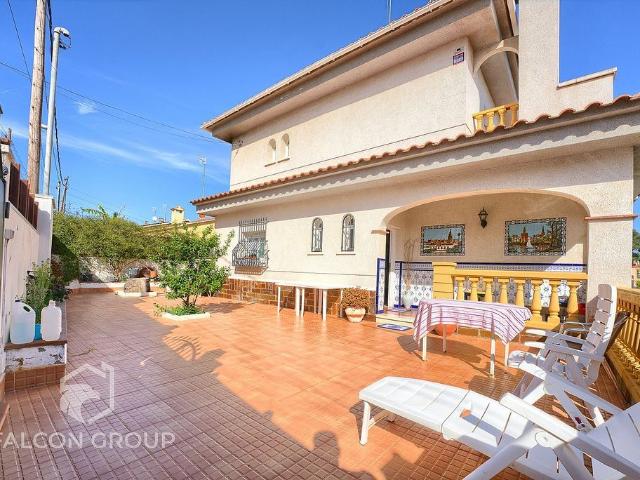 Chalet en venta en Segur de Calafell, Baix Penedès