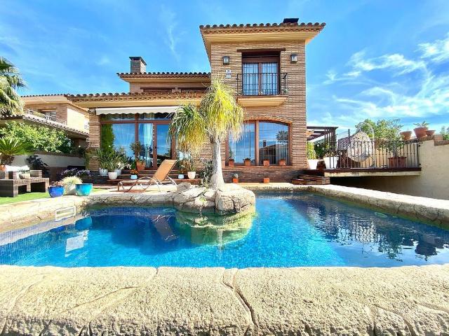 Chalet en venta en Vilafortuny, Baix Camp