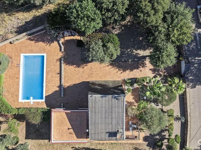 Chalet en venta en Mas Llunes, Gironès