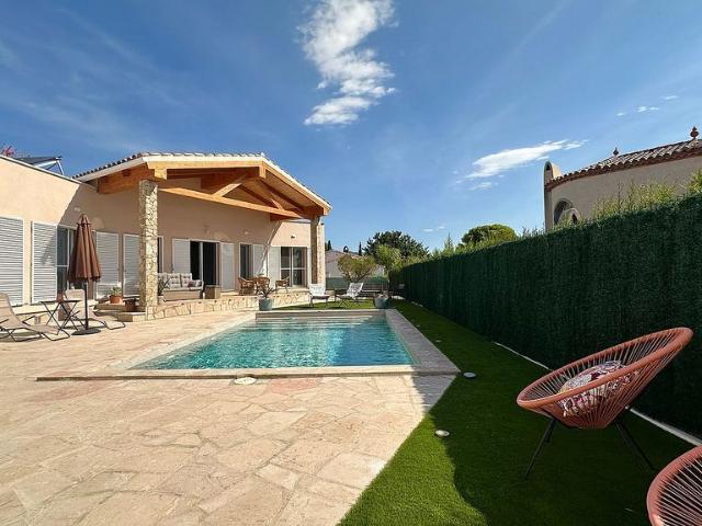 Chalet en venta en les Tres Cales, l'Ametlla de Mar