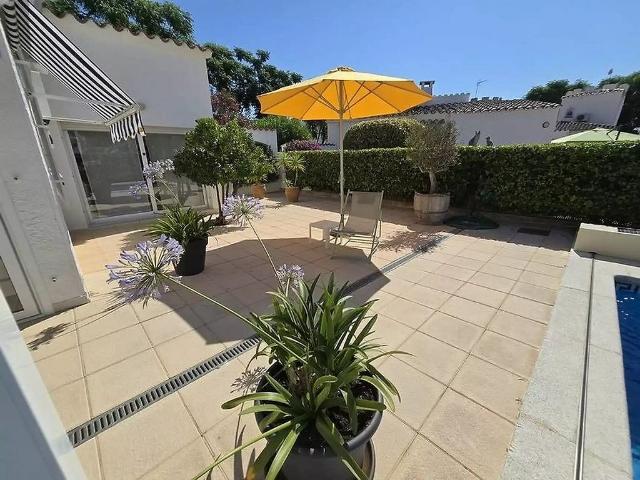 Chalet en venta en Empuriabrava, Alt Empordà