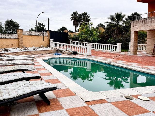 Chalet en venta en Lloret Residencial, la Selva