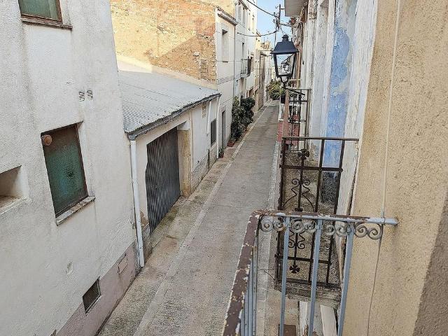 Villa en venta en Godall