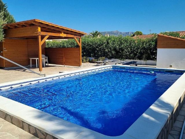 Chalet en venta en les Tres Cales, l'Ametlla de Mar