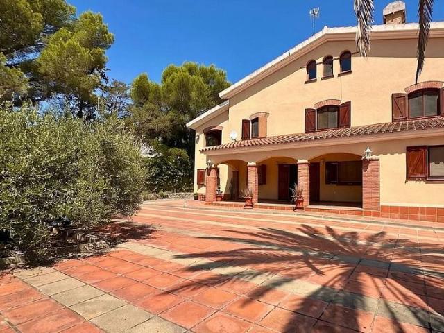 Chalet en venta en Baix Camp, Catalunya