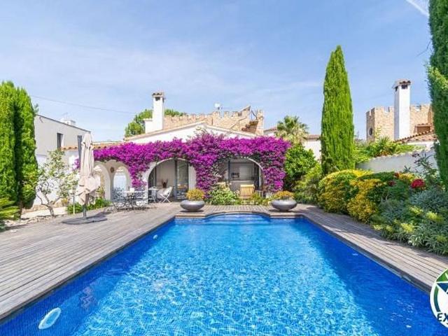 Chalet en venta en Empuriabrava, Alt Empordà