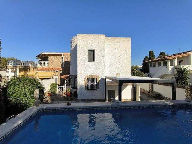 Chalet en venta en Empuriabrava, Alt Empordà