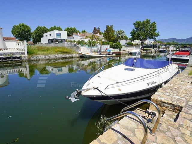 Chalet en venta en Empuriabrava, Alt Empordà