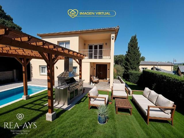 Chalet en venta en Sant Pere Sacarrera, Alt Penedès