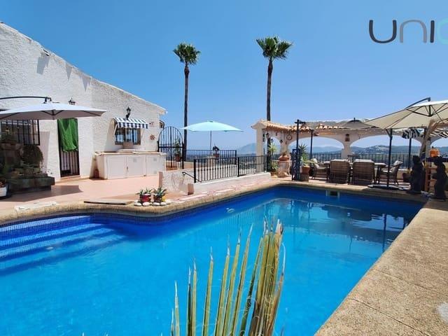 Chalet en venta en Callosa D'en Sarrià, Valencia