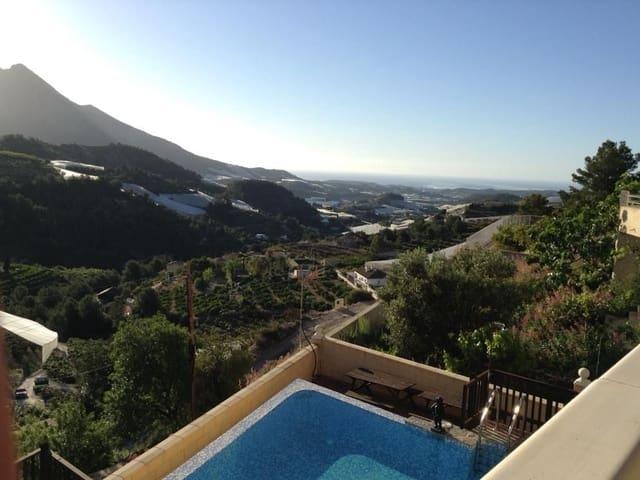 Villa en venta en Callosa D'en Sarrià