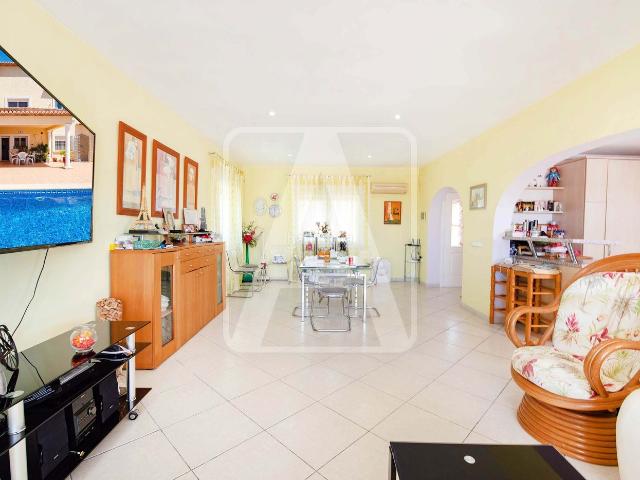 Chalet en venta en Urbanització Les Cometes, la Marina Alta