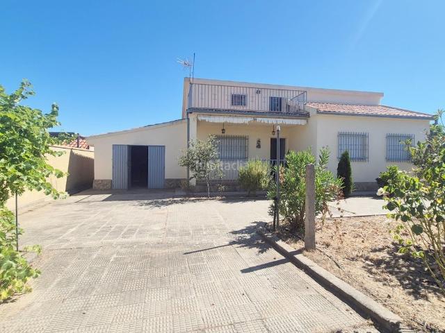 Chalet en venta en Calvarrasa De Abajo, Castilla y León