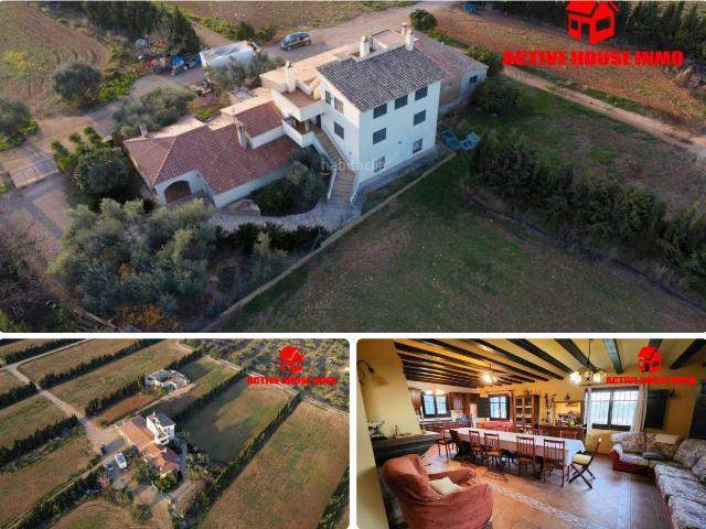 Chalet en venta en Camarles, Tarragona