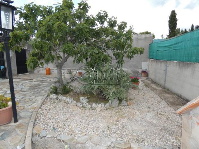 Villa en venta en Camarma De Esteruelas