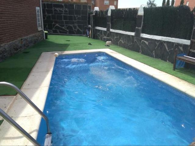 Villa en venta en Camarma De Esteruelas