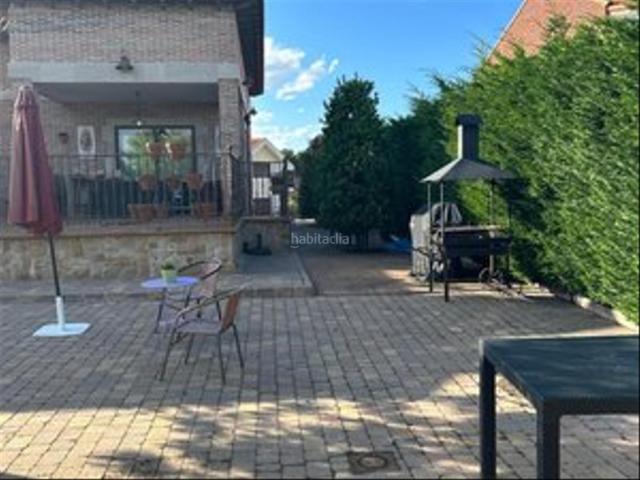 Villa en venta en Campo Real, Montehermoso