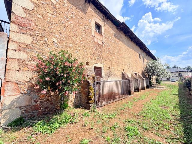 Chalet en venta en Camponaraya, León