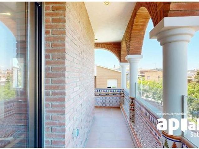 Casa en venta en Estació - Ca n'Espeter, Barberà Del Vallès
