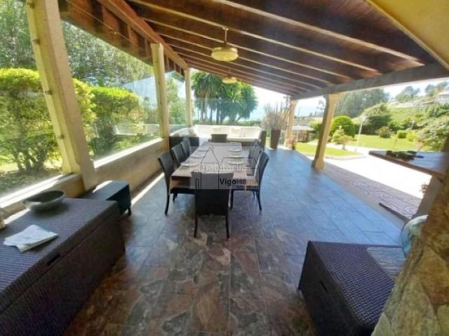 Chalet en venta en Cangas, O Morrazo