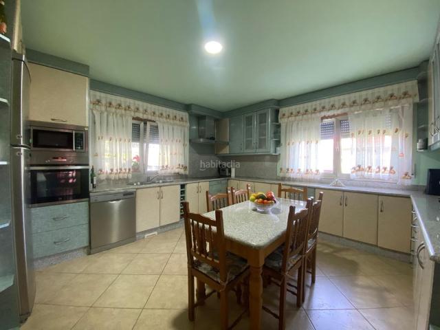 Chalet en venta en O Carballiño
