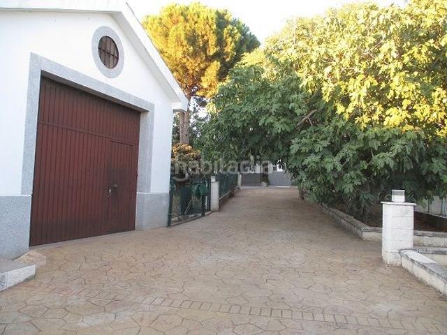 Chalet en venta en La Carlota, Andalucía
