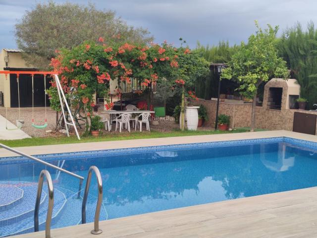 Chalet en venta en La Carlota, Andalucía